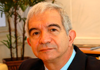Fernando Ferreira Costa