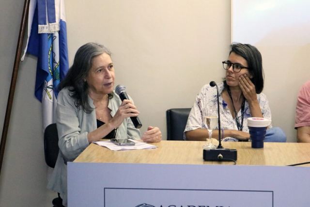 Gulnar Azevedo, reitora da UERJ. Luna Arouca, assistente social da Redes Maré.