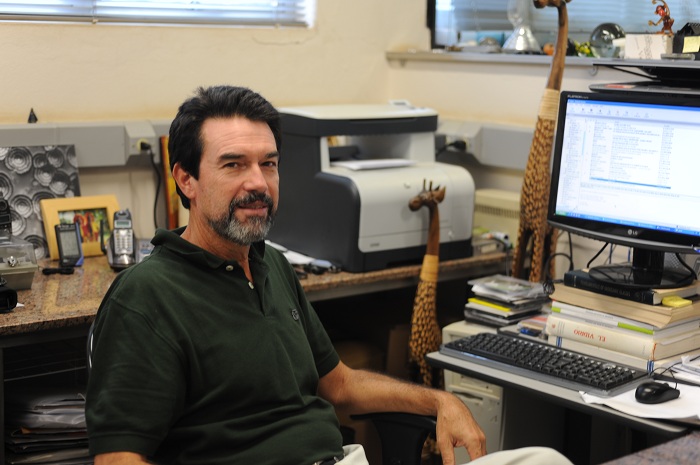 Acadêmico Edgar Dutra Zanotto é eleito fellow da Sociedade de Cerâmica dos Estados Unidos – ABC