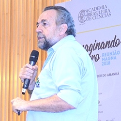 mario_mantovani.jpg